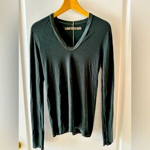 Gorgeous Forrest green u-neck top from Enza Costa